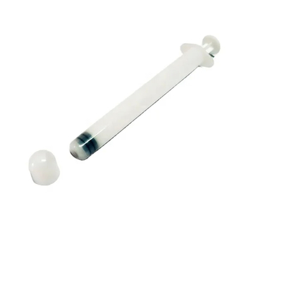 Aplicador vaginal de plástico desechable blanco y liso para un uso fácil e higiénico