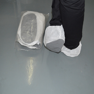 Polvo anti no tejido de la cubierta disponible del zapato negro para el hospital